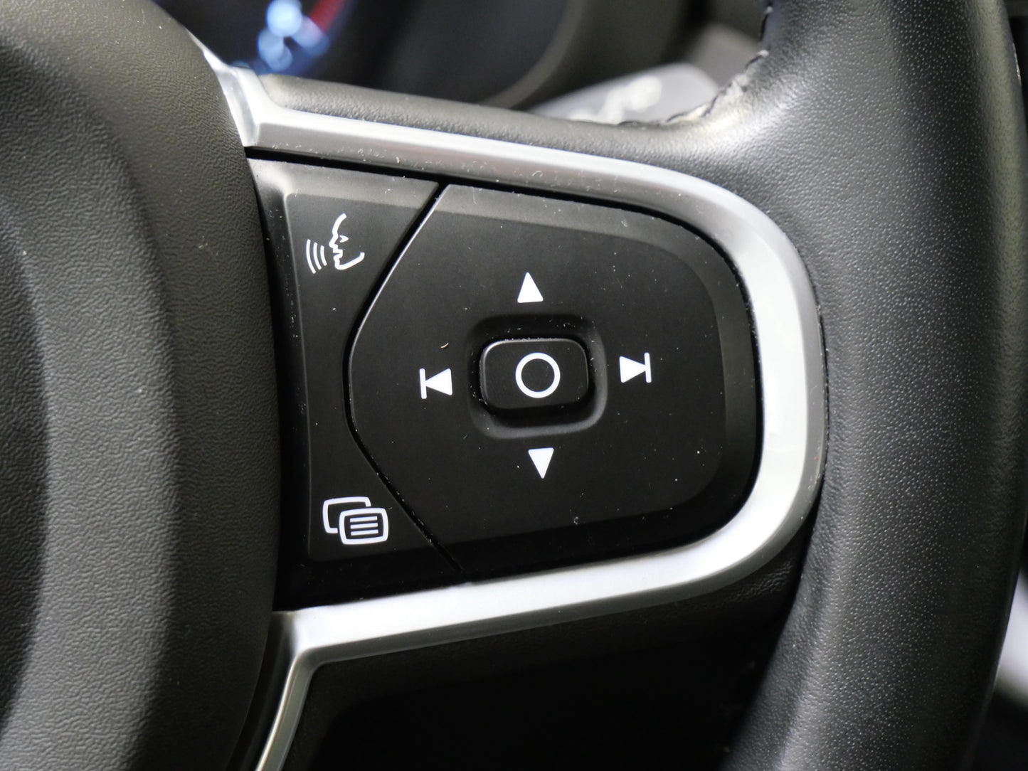 Volvo XC60 2.0 D4 140 kW Drive-E Momentum