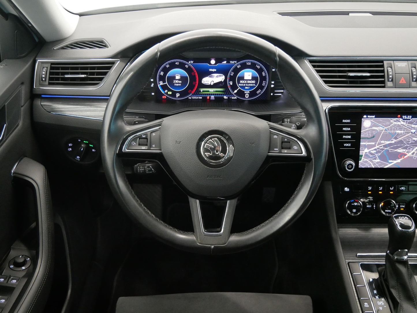 Škoda Superb 2.0 TDI 110 kW Style DSG