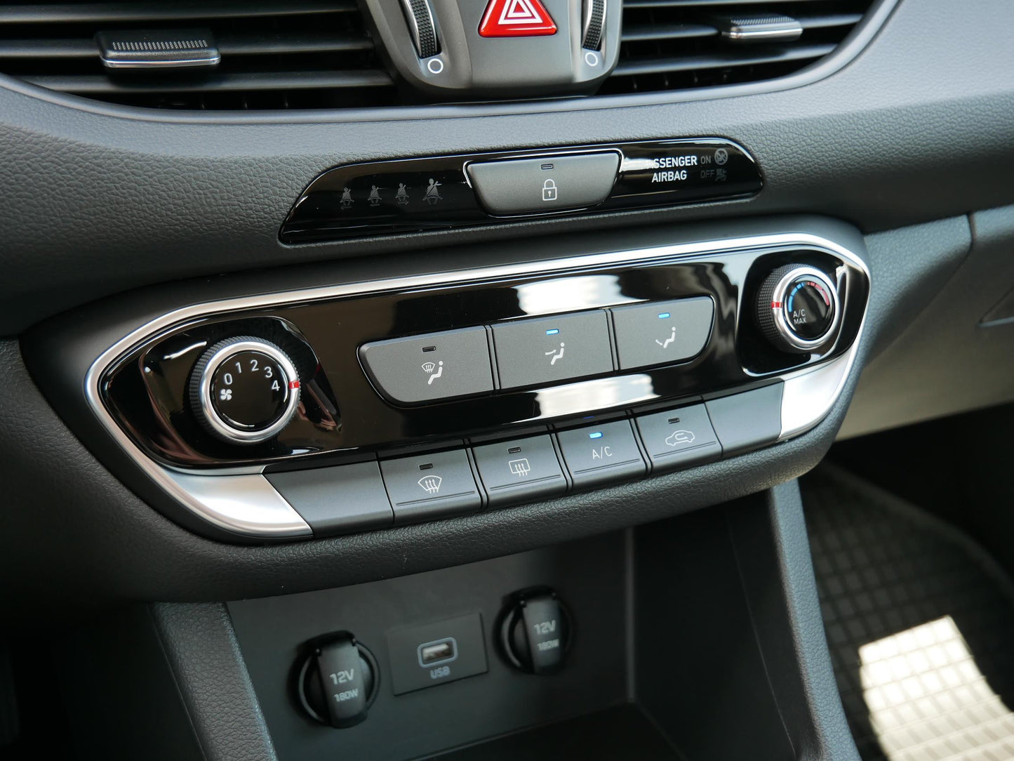 Hyundai i30 1.5 CVVT 81 kW Start +