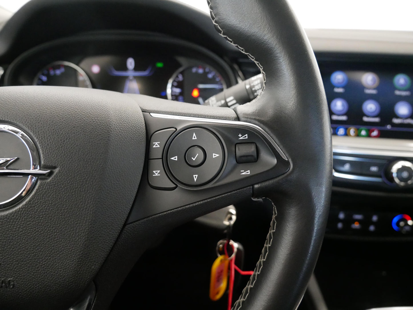 Opel Insignia 1.6 CDTi 100 kW AT