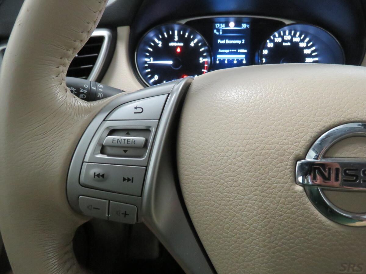 Nissan X-Trail 1.6 DCI 96 kW Tekna