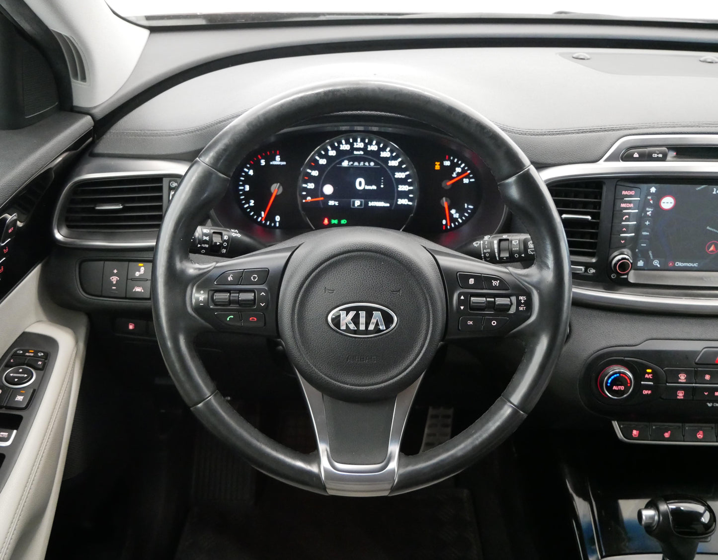 Kia Sorento 2.2 CRDi 147 kW 4x4 AT 7míst