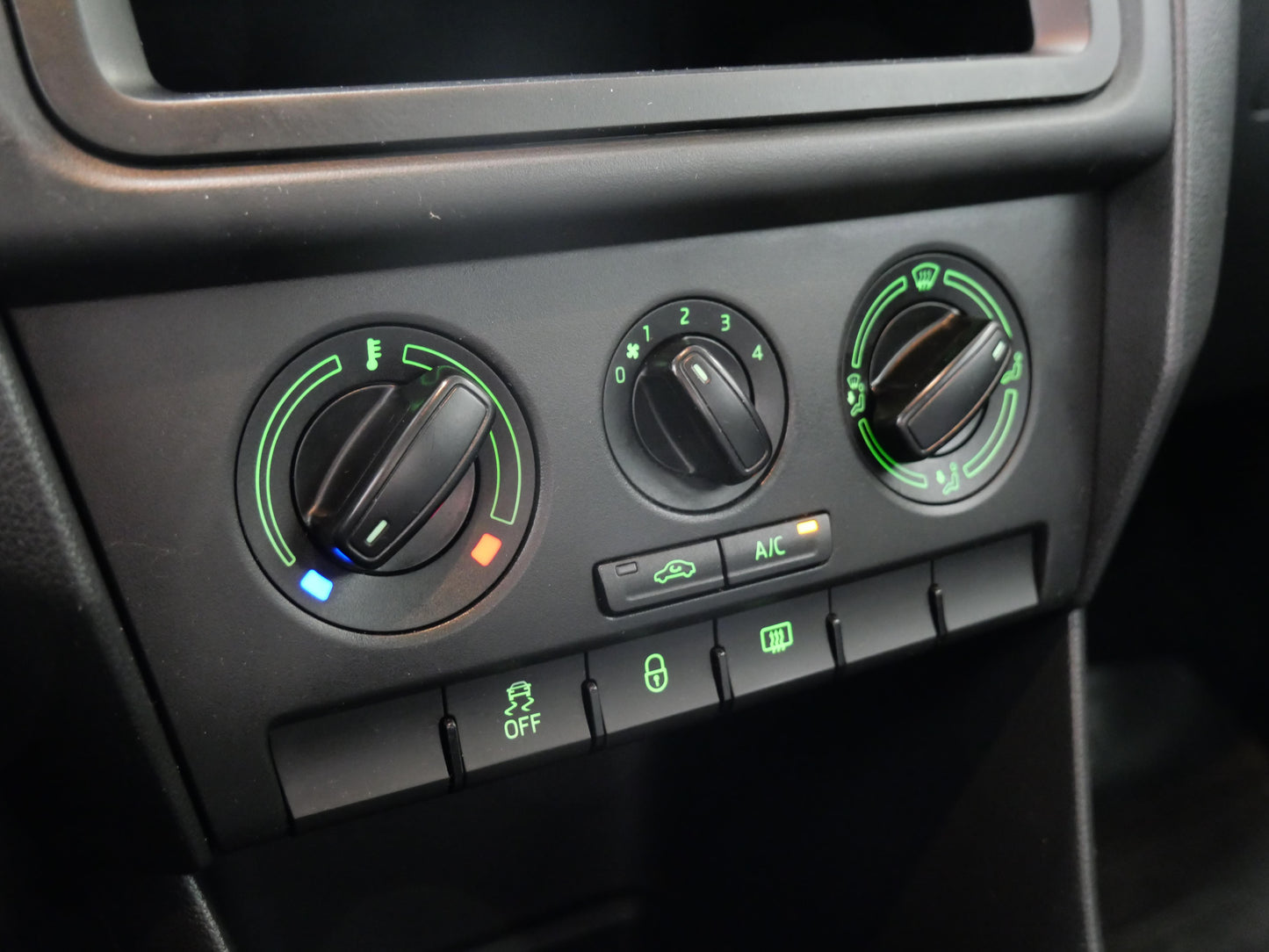 Škoda Rapid 1.6 TDI 66 kW Active Plus
