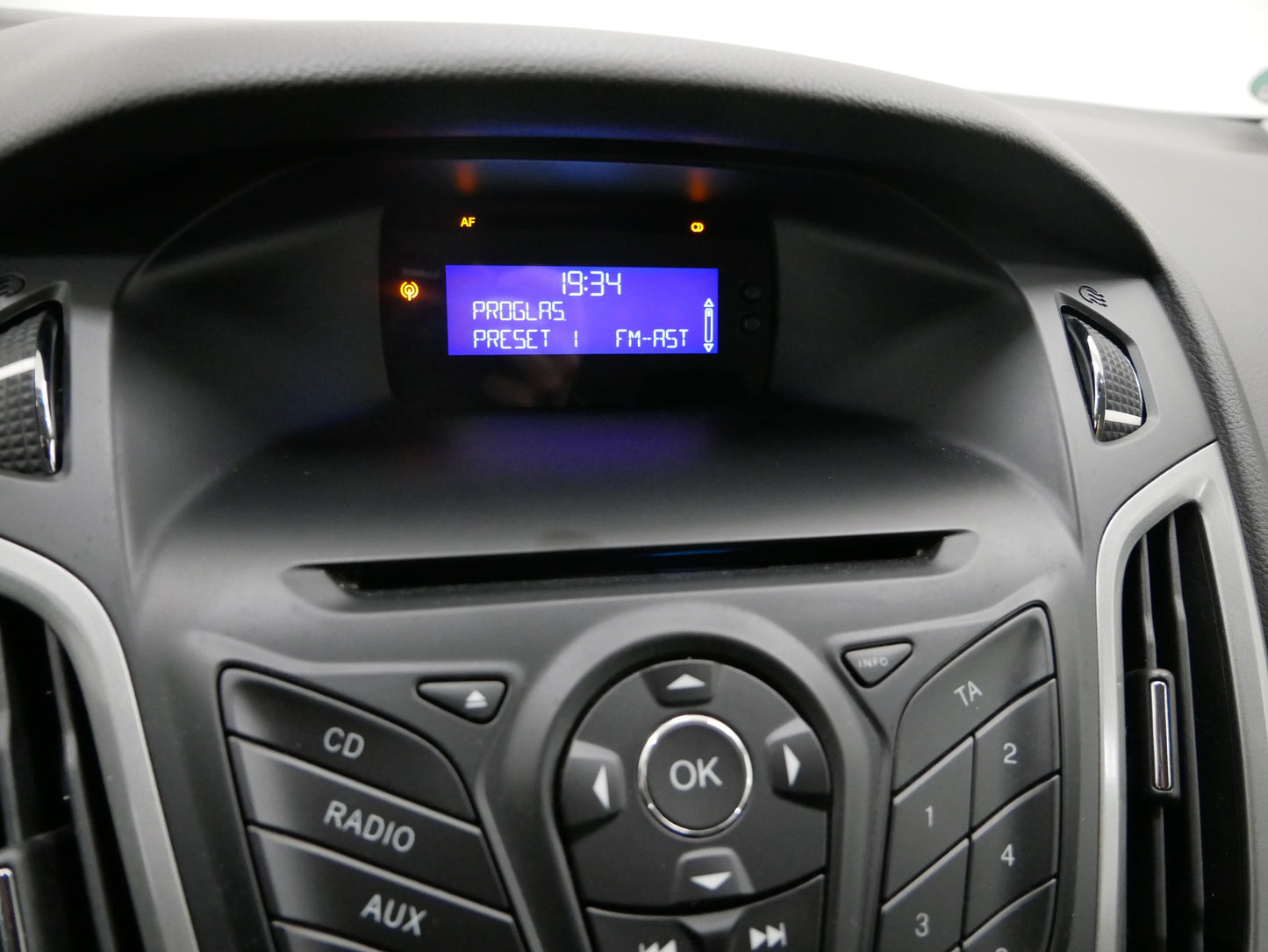 Ford Focus 1.6 Ti-VCT 77 kW