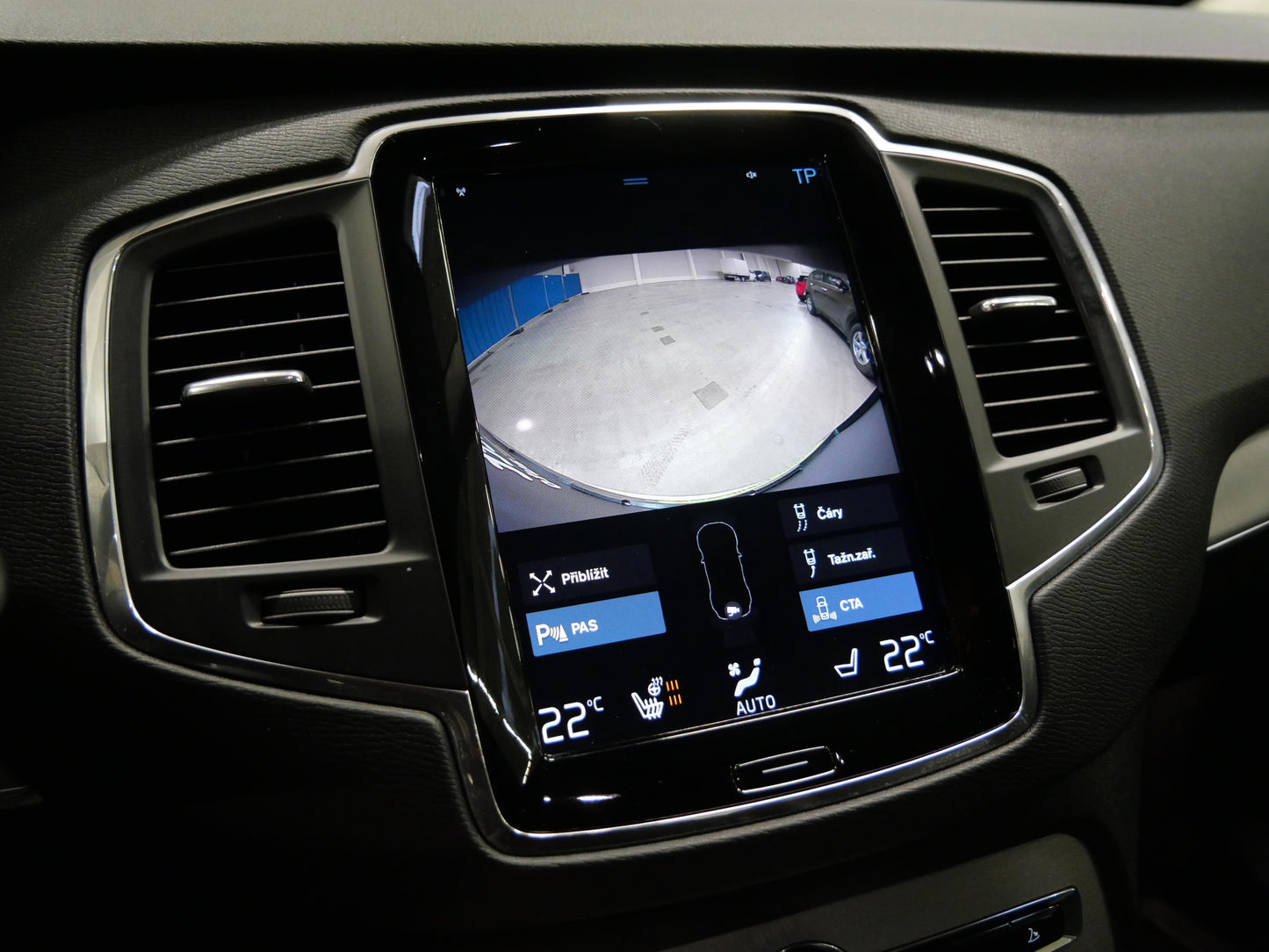 Volvo XC90 2.0 B5 173 kW Drive-E Momentum