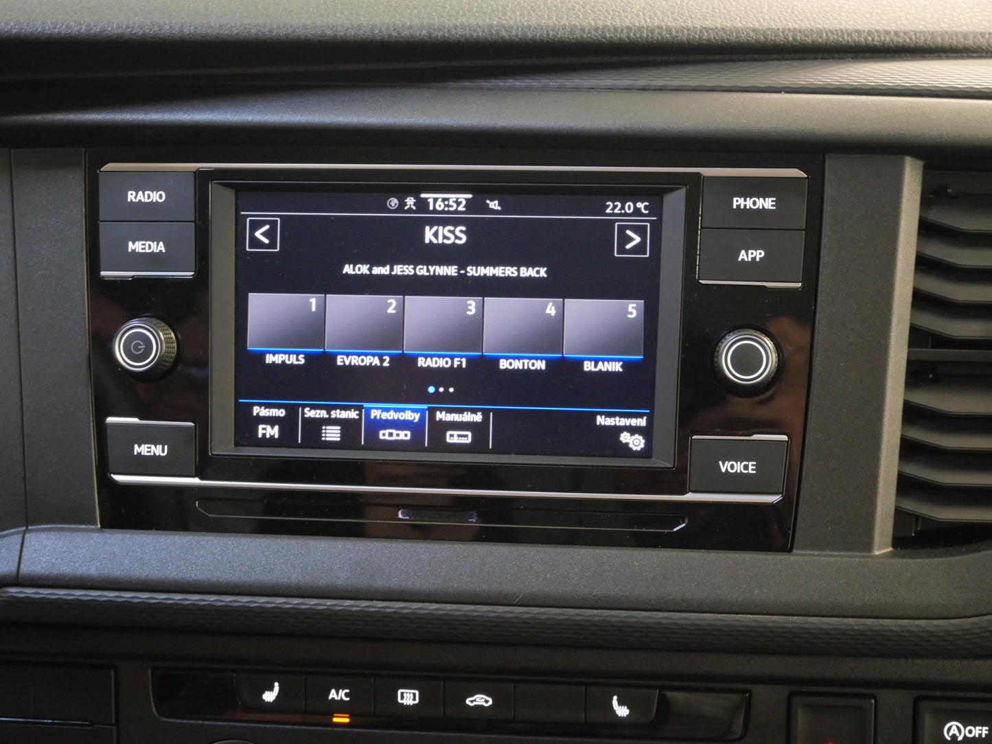 Volkswagen Transporter 2.0 TDI 110 kW Long