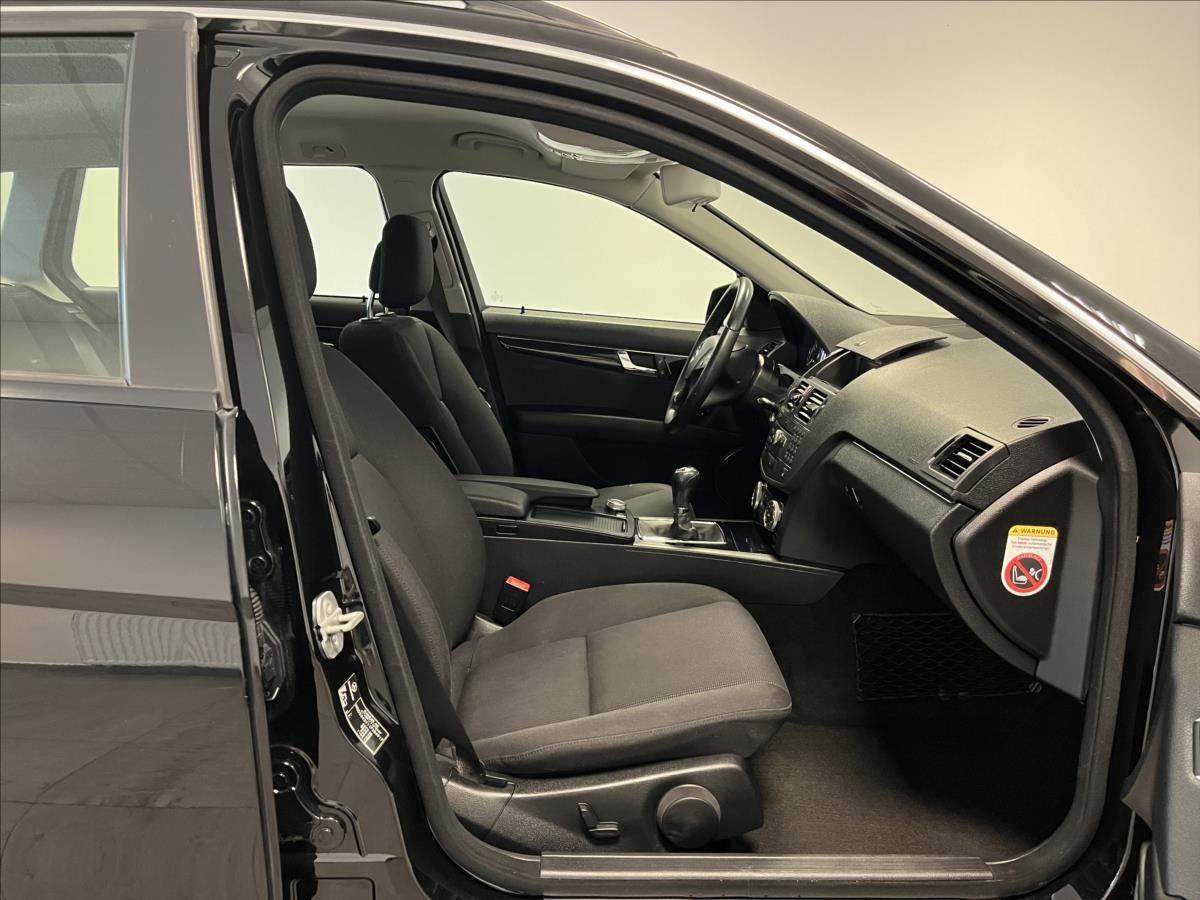 Mercedes-Benz Třídy C 200 Kompressor