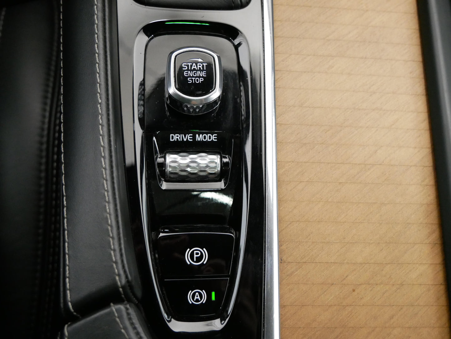 Volvo V90 D4 140 kW AWD Inscription