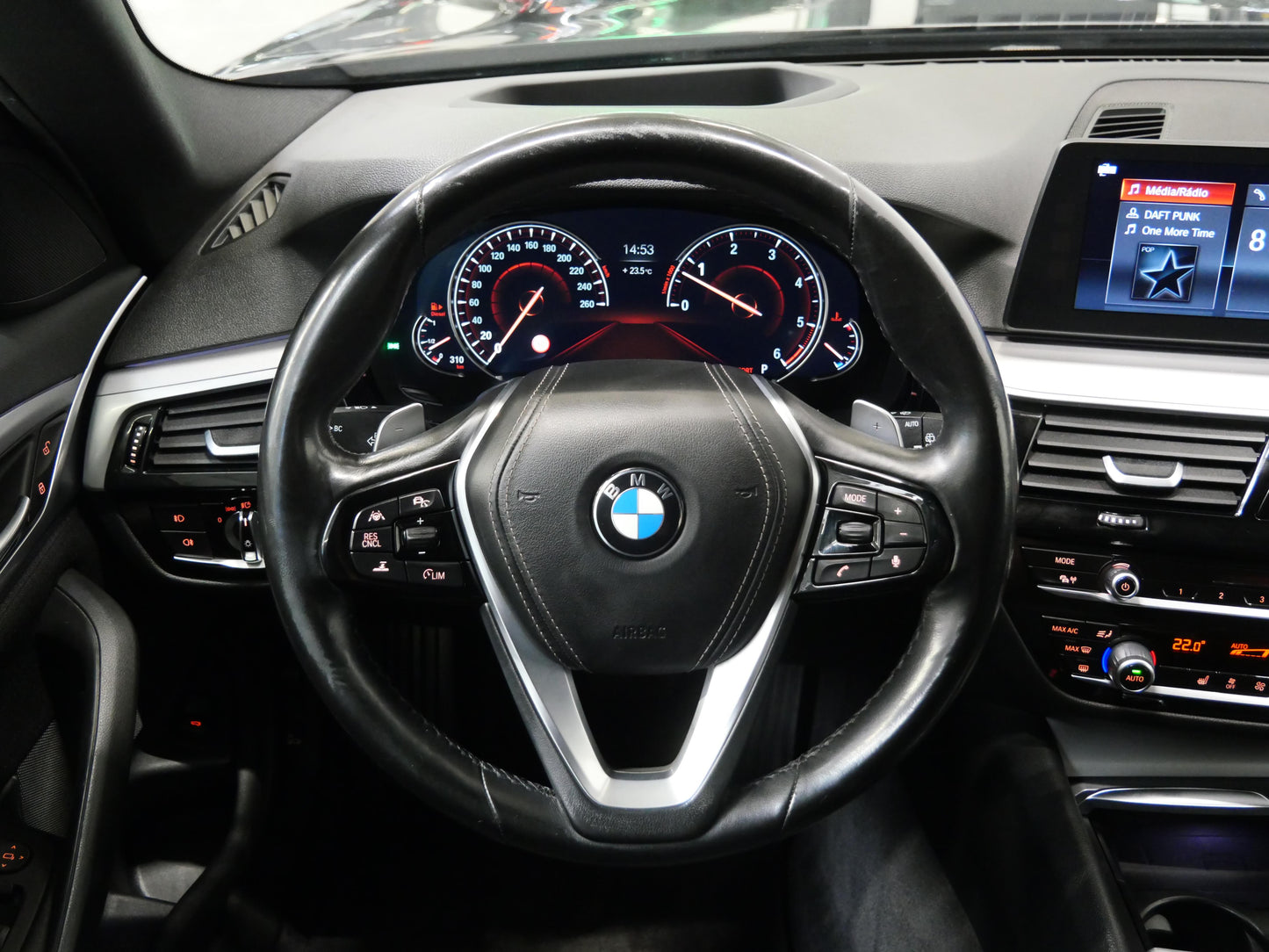 BMW Řada 5 530d 195 kW Touring