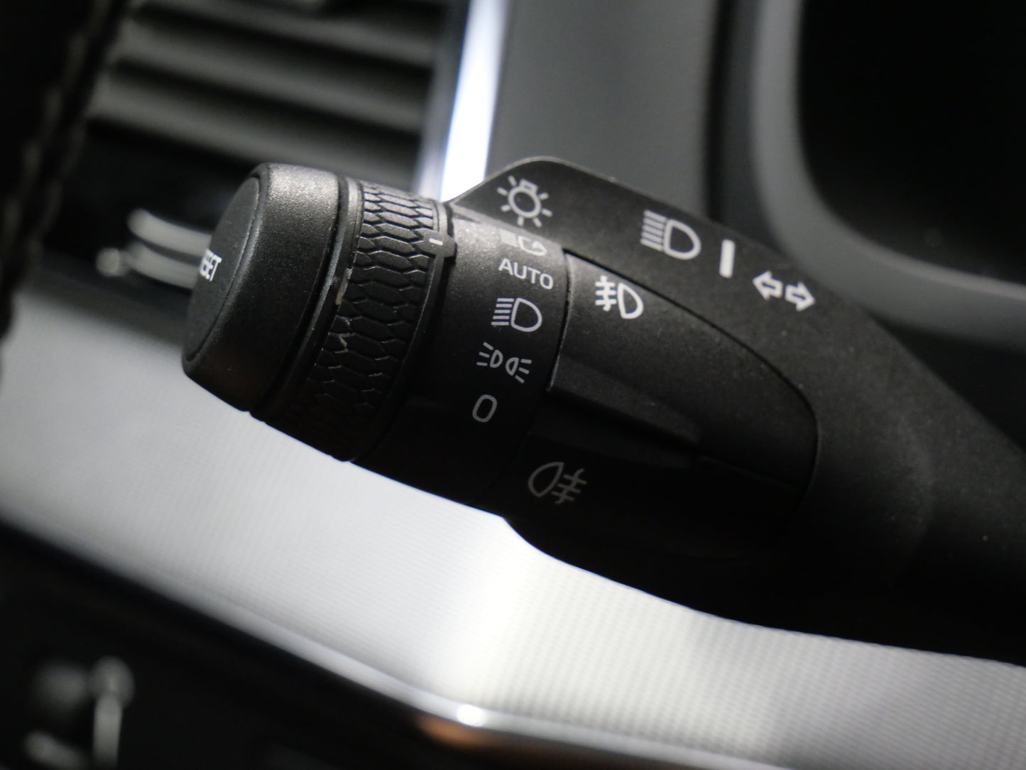 Volvo XC90 2.0 B5 173 kW AWD R-Design