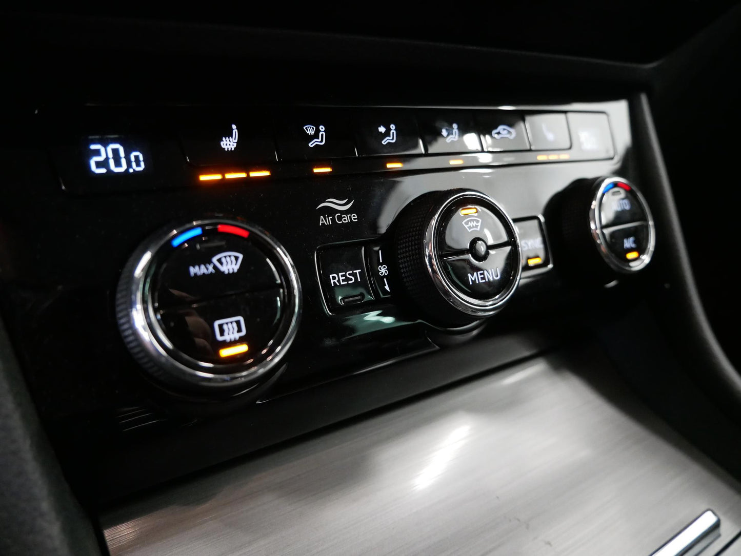 Škoda Superb 1.5TSI 110KW AMBITION