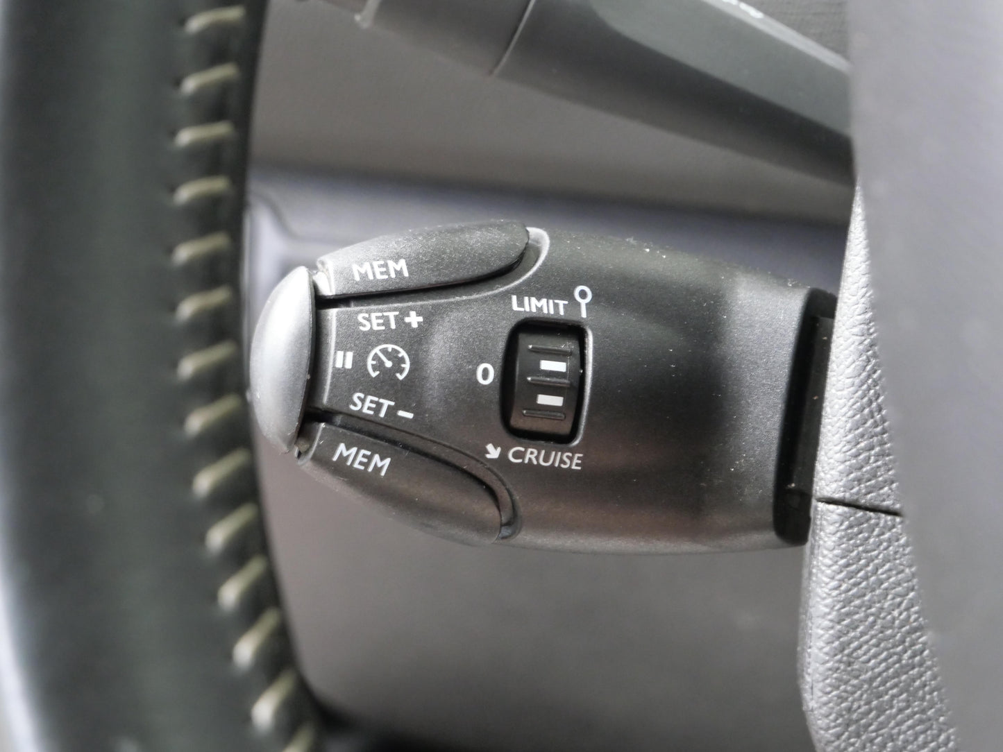 Peugeot 308 1.2 PureTech 96 kW Active