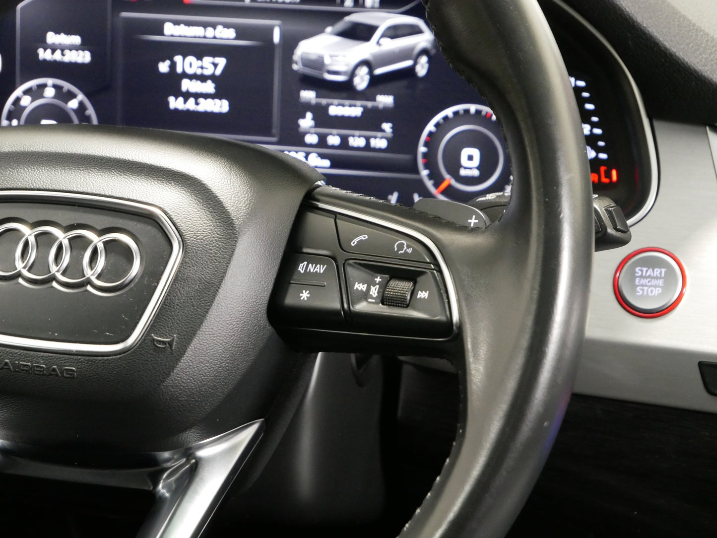 Audi SQ7 4.0 TDI V8 320 kW S-line