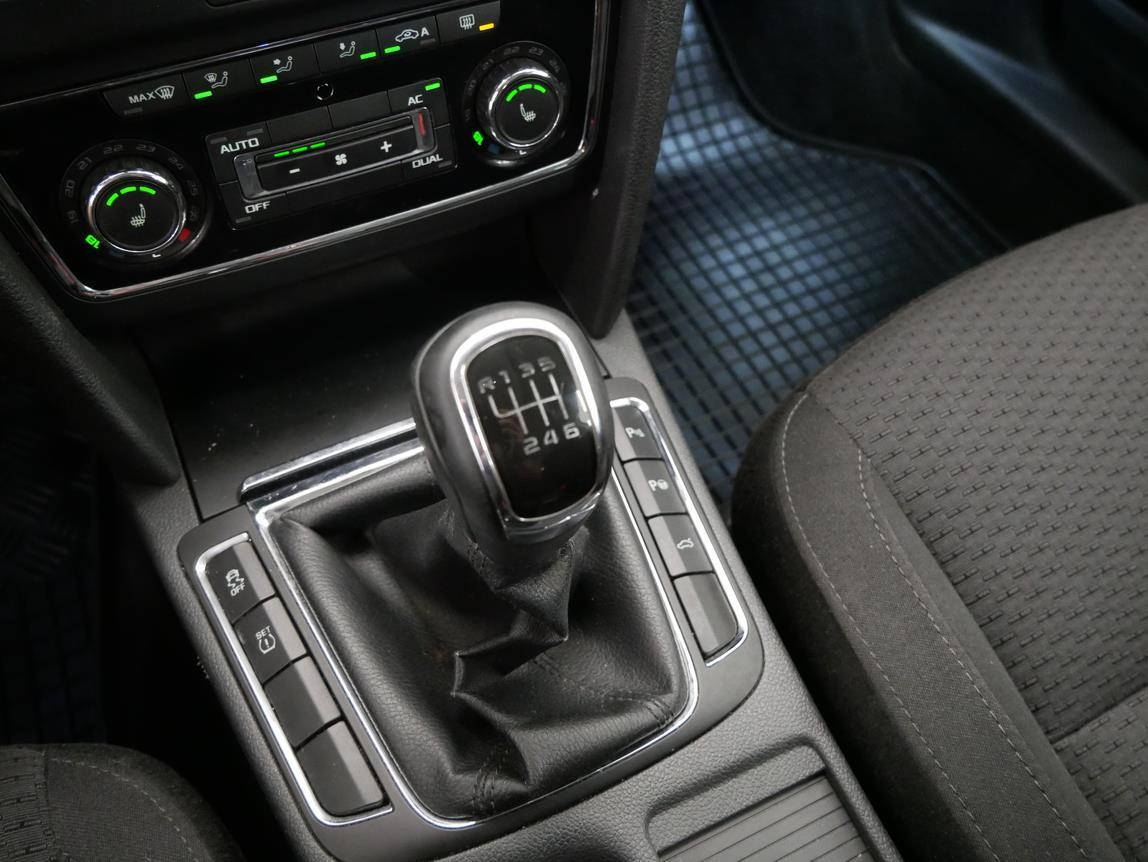 Škoda Superb 2.0 TDI Elegance