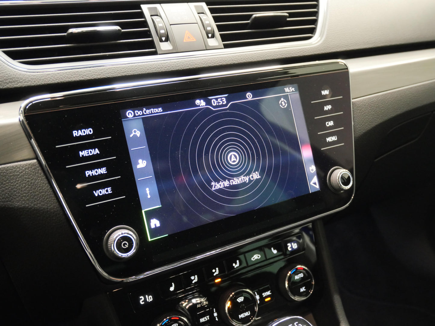 Škoda Superb 2.0 TDI 147 kW 4x4 DSG STYLE