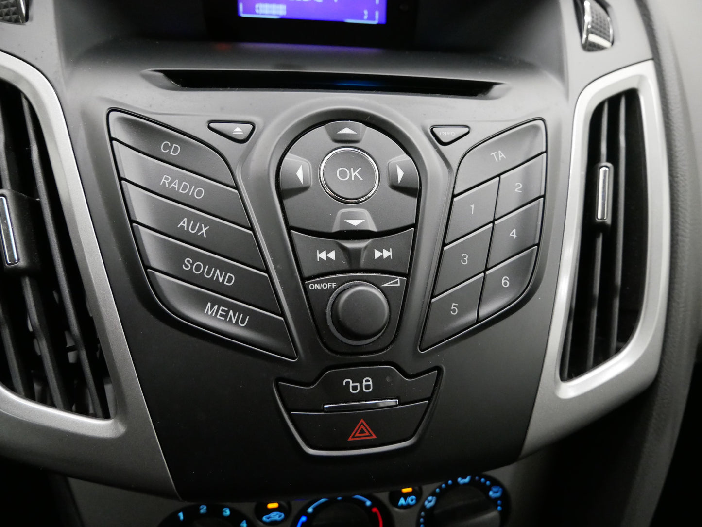 Ford Focus 1.6 Ti-VCT 77 kW