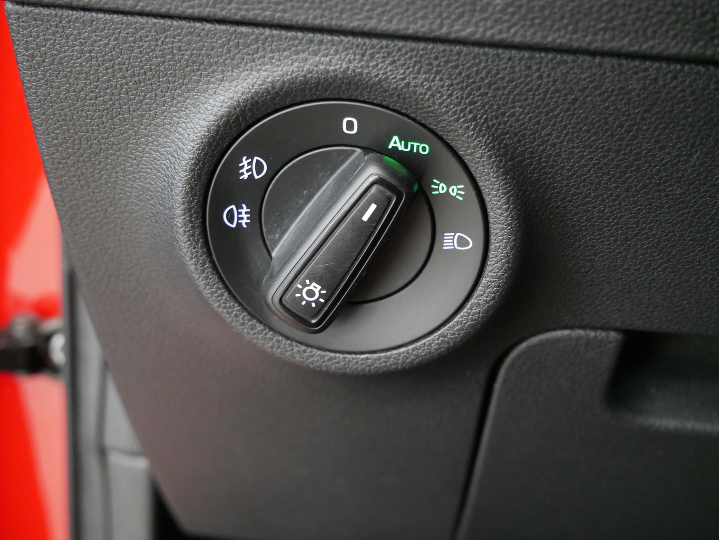 Škoda Karoq 1.5 TSI 110kw Ambition Plus