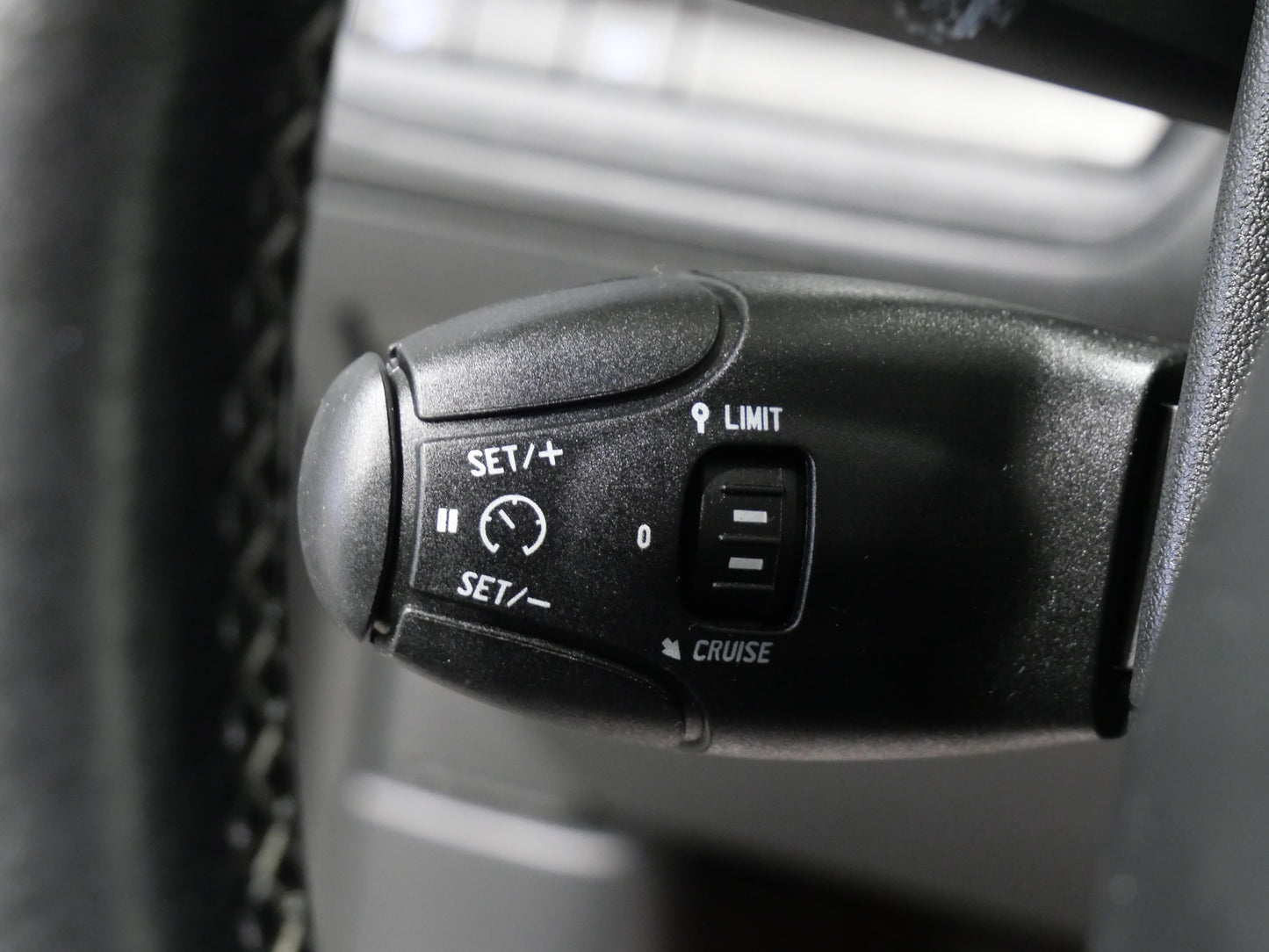 Peugeot 2008 1.2 PureTECH 81 kW Allure