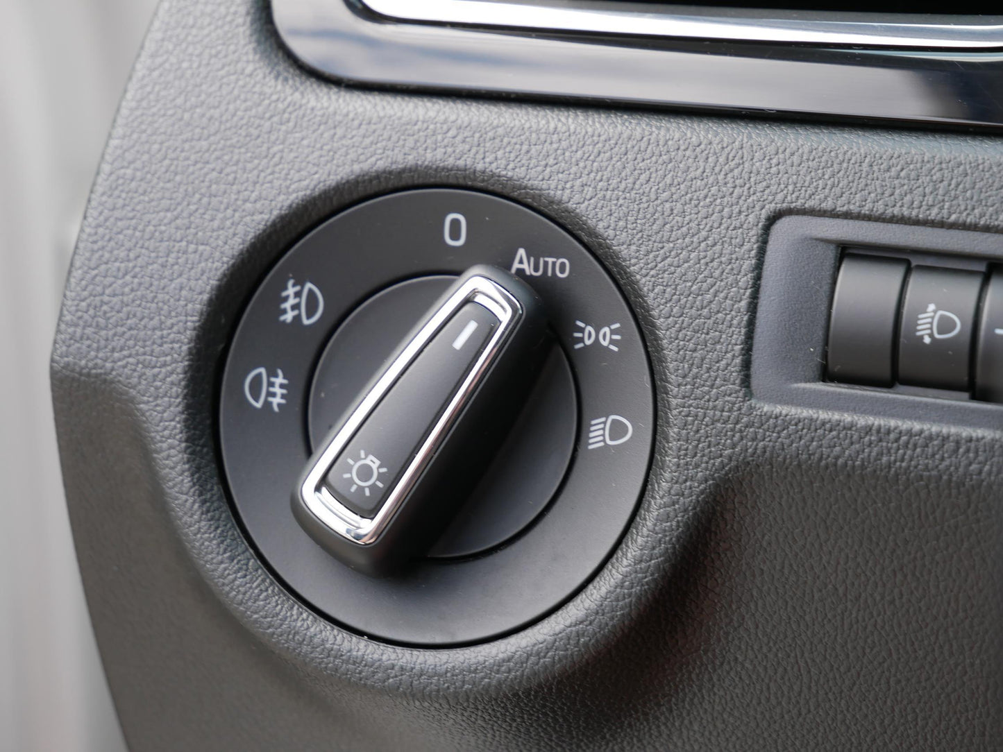 Škoda Rapid 1.4 TSI 92 kW STYLE PLUS