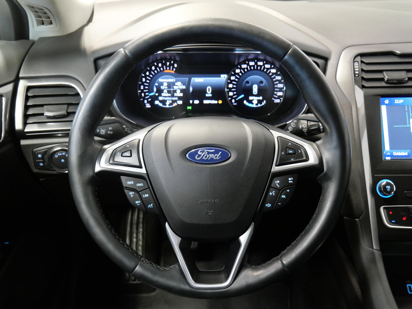 Ford Mondeo 1.5 EcoBoost 121 kW Titanium