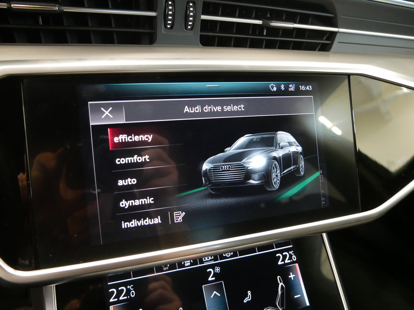 Audi A6 Avant 40 TDI 150 kW S-line Quattro