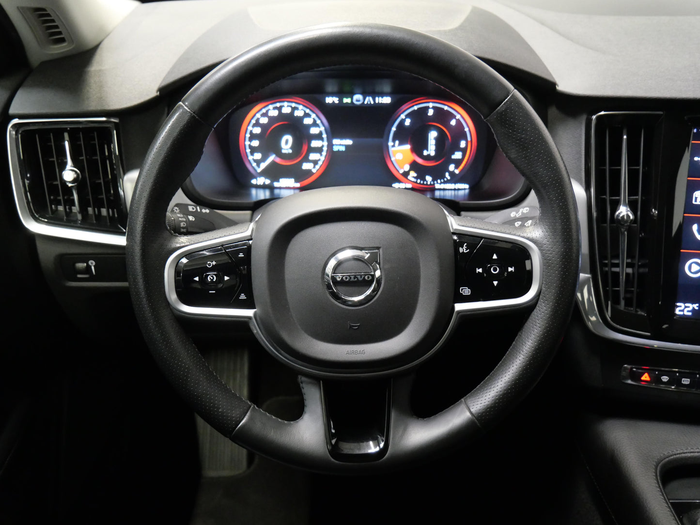 Volvo V90 2.0 D4 140 kW Momentum