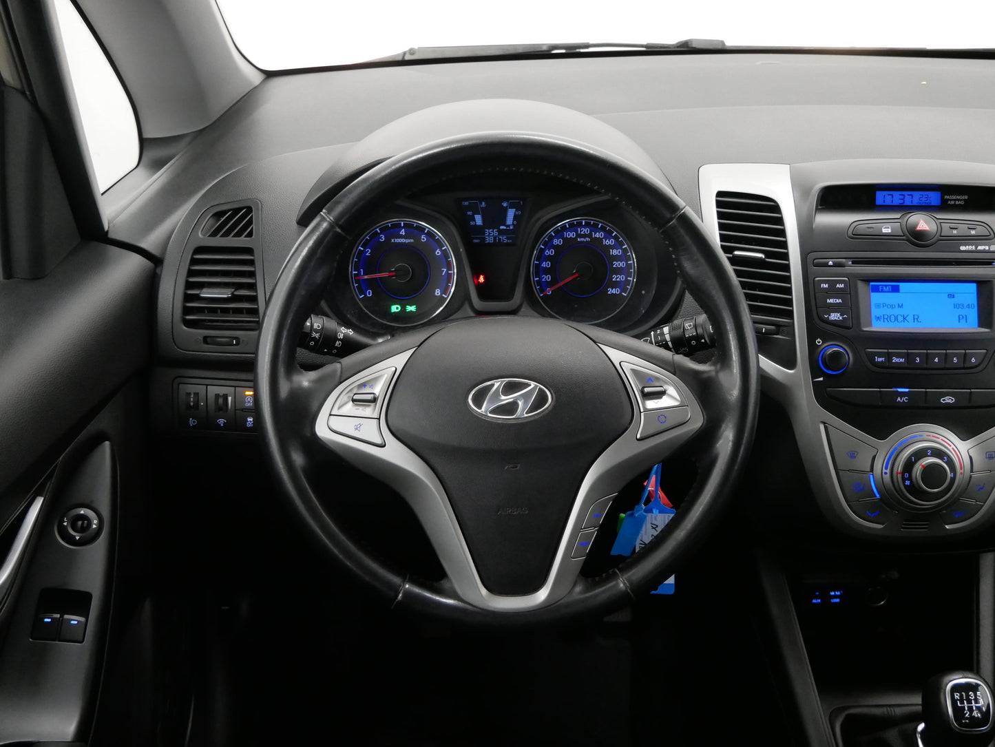 Hyundai ix20 1.4 i 66 kW Trikolor