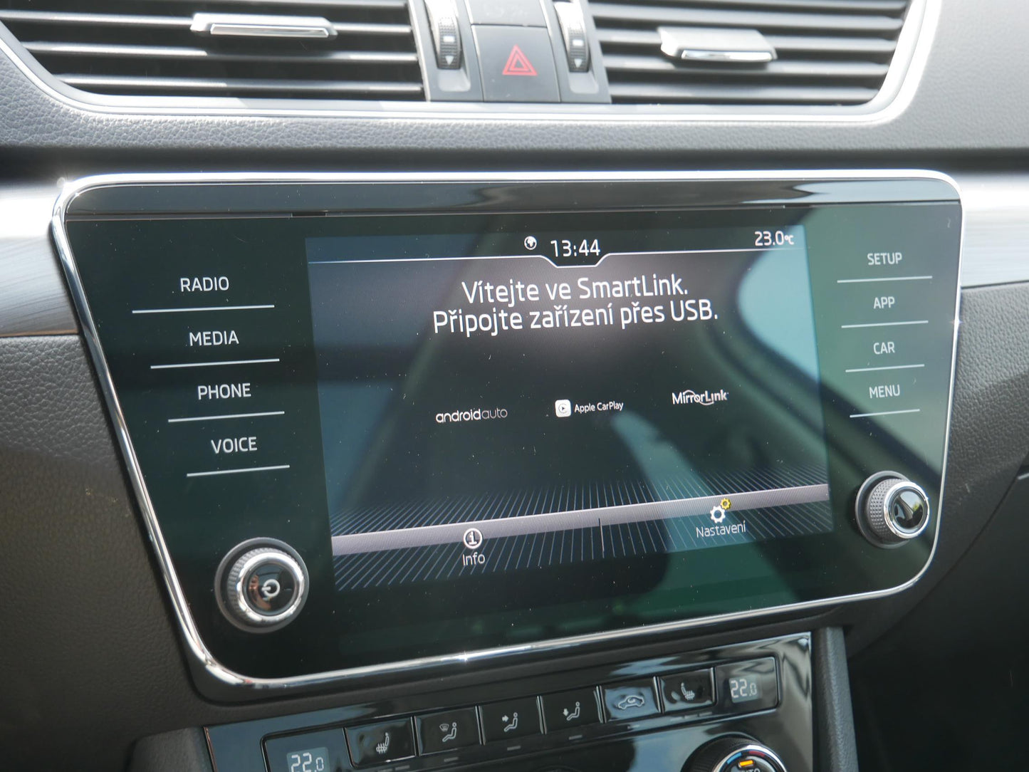 Škoda Superb 2.0 TDI 110 kW STYLE