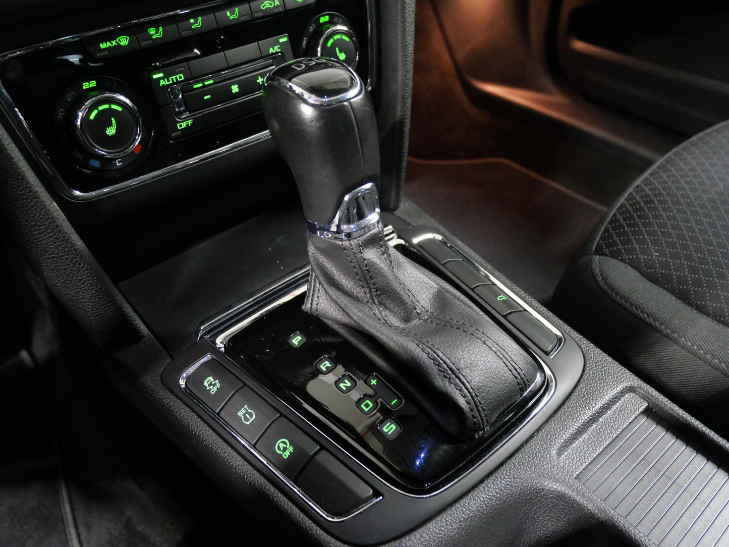 Škoda Superb 2.0 TDI 103 kW Exclusive