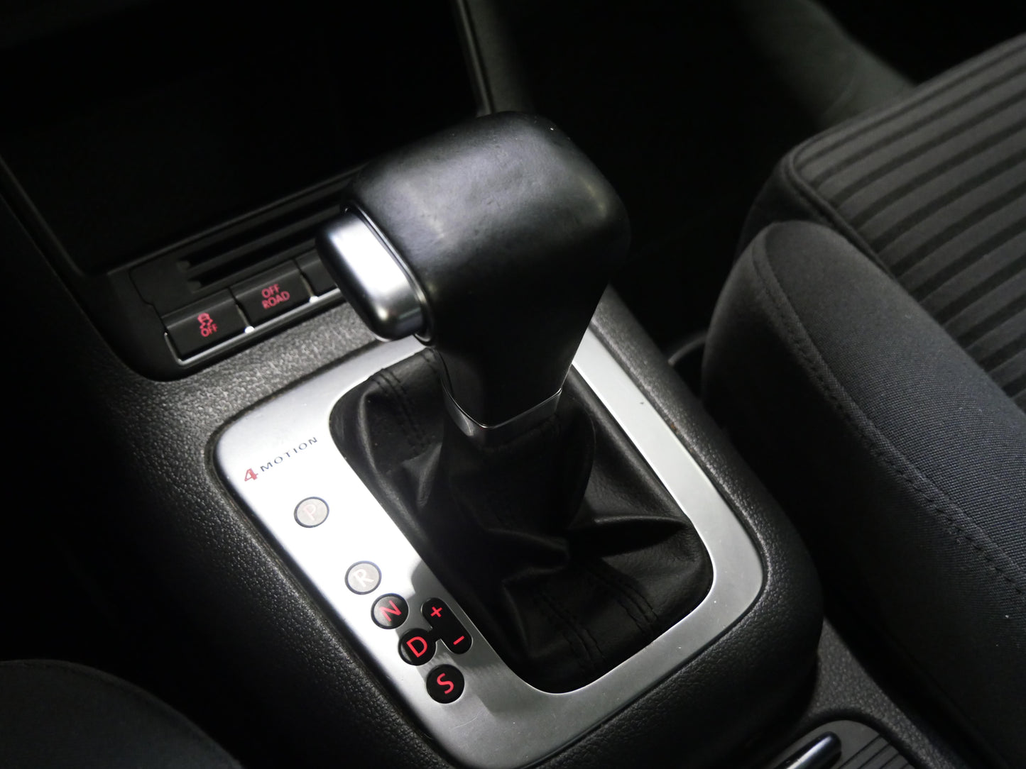 Volkswagen Tiguan 2.0 TDI 103 kW DSG 4x4 Sport