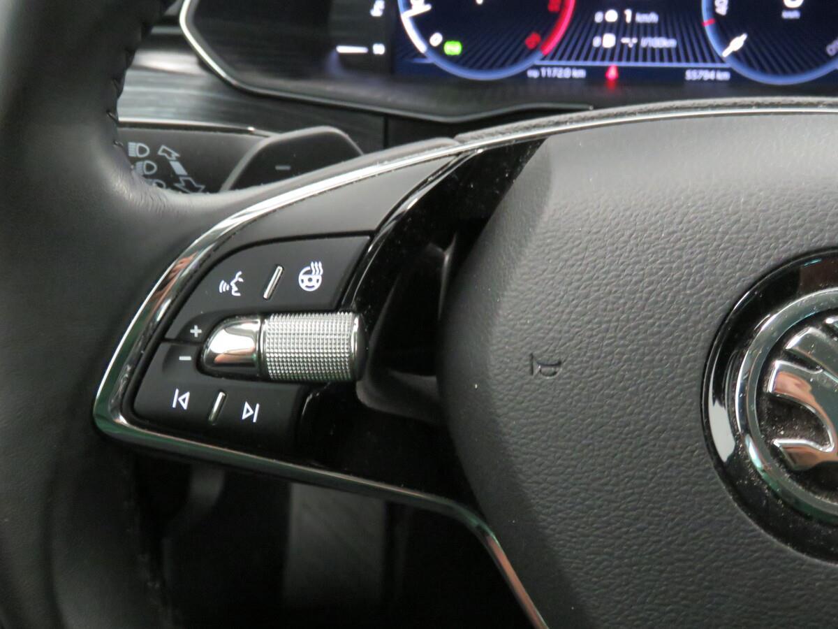 Škoda Superb 2.0 TDI 110 kW DSG Style Plus