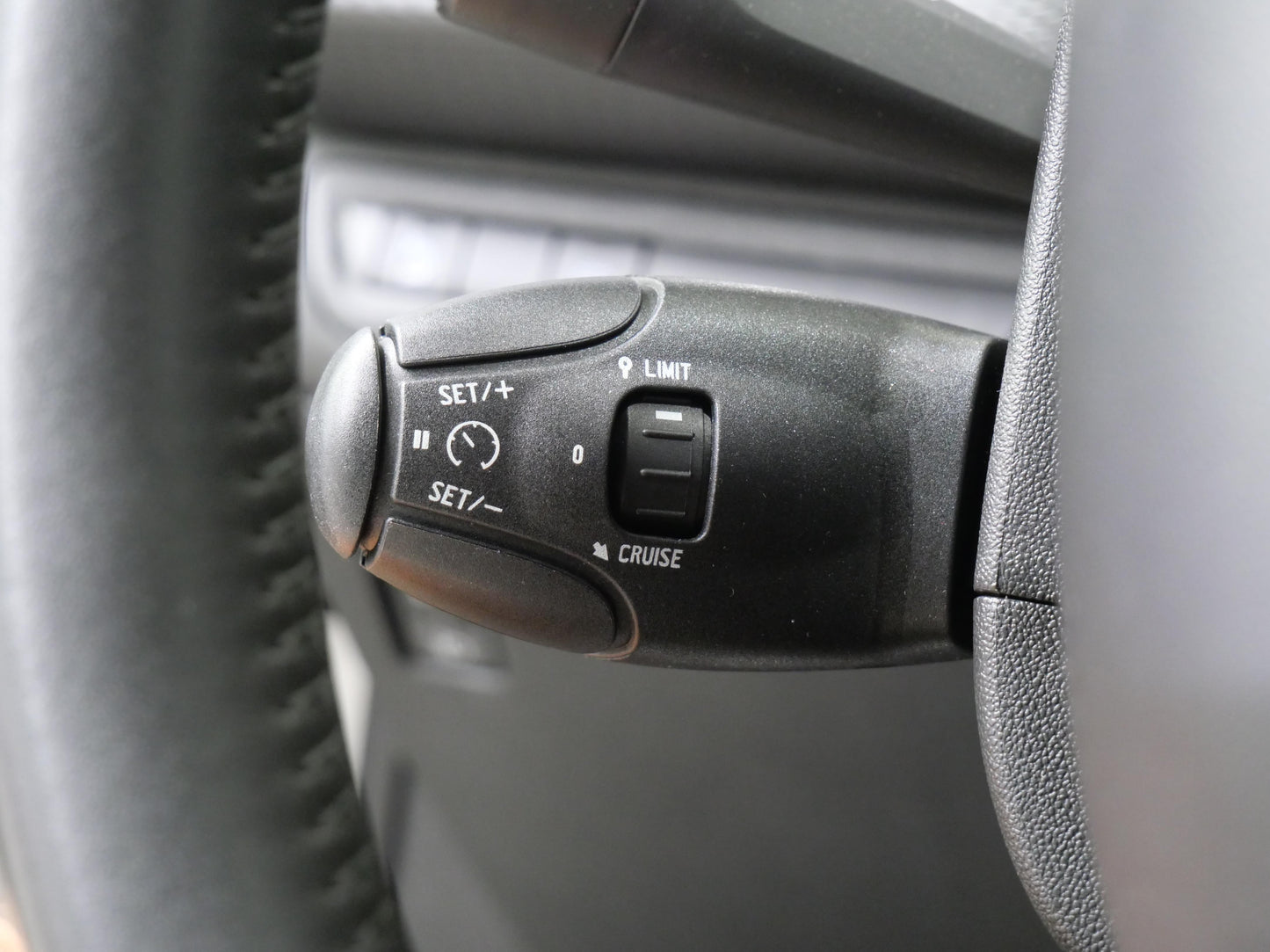 Peugeot 2008 1.2 PureTech 81 kW Active