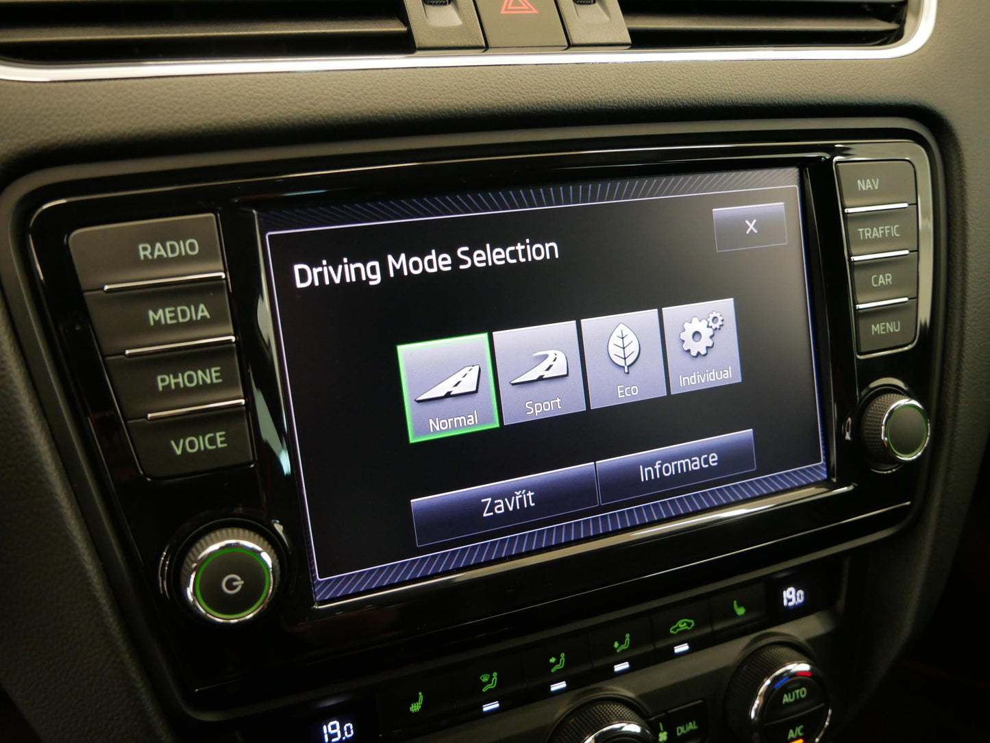 Škoda Octavia 2.0 TDI RS Challenge135 kW