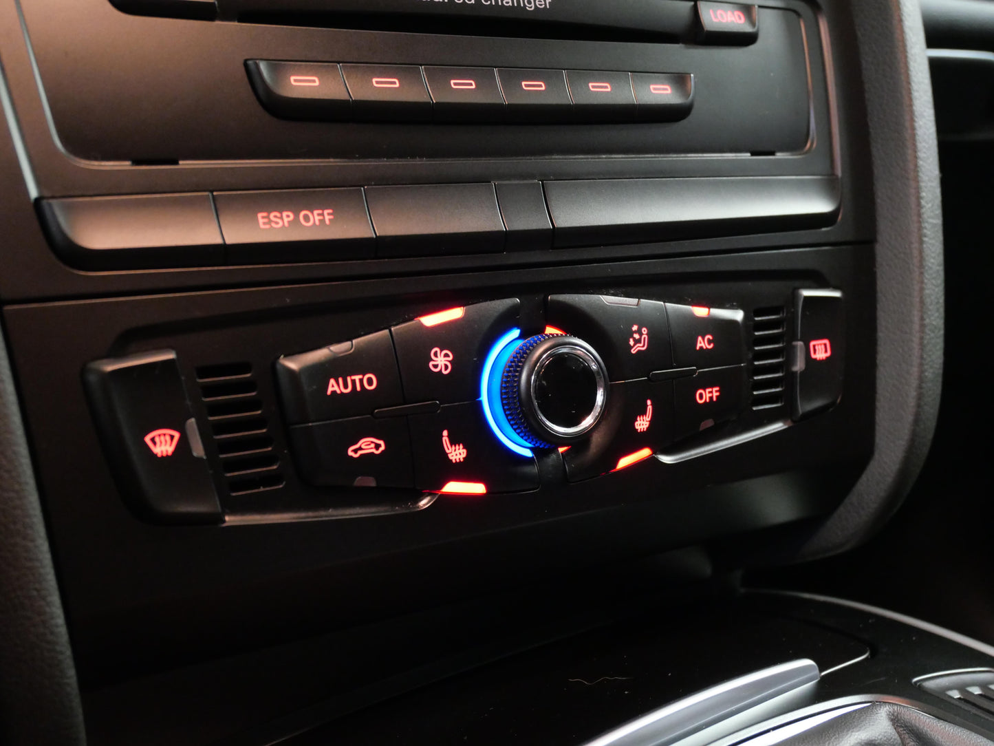 Audi A4 2.0 TDI 105 kW Attraction