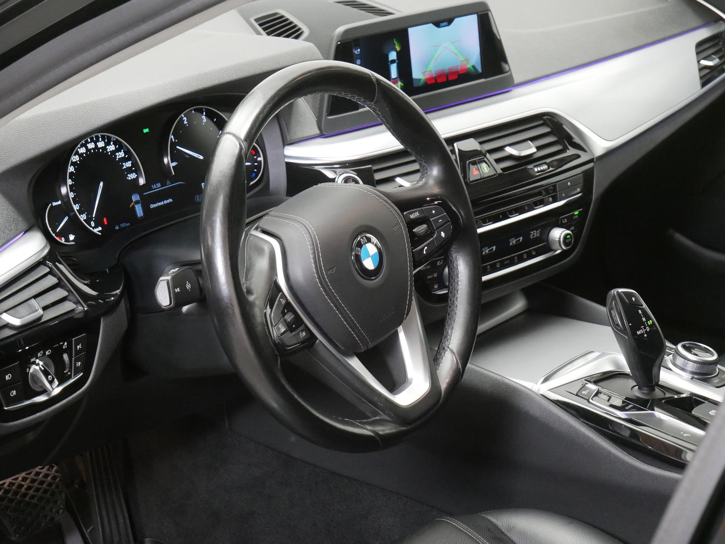 BMW Řada 5 520d xDrive 140 kW