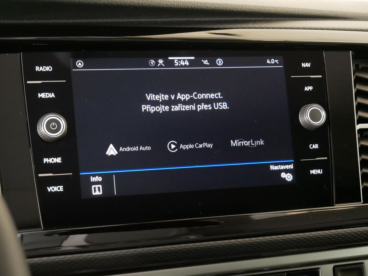 Volkswagen Caravelle 2.0 TDI 150 kW BULLI LONG