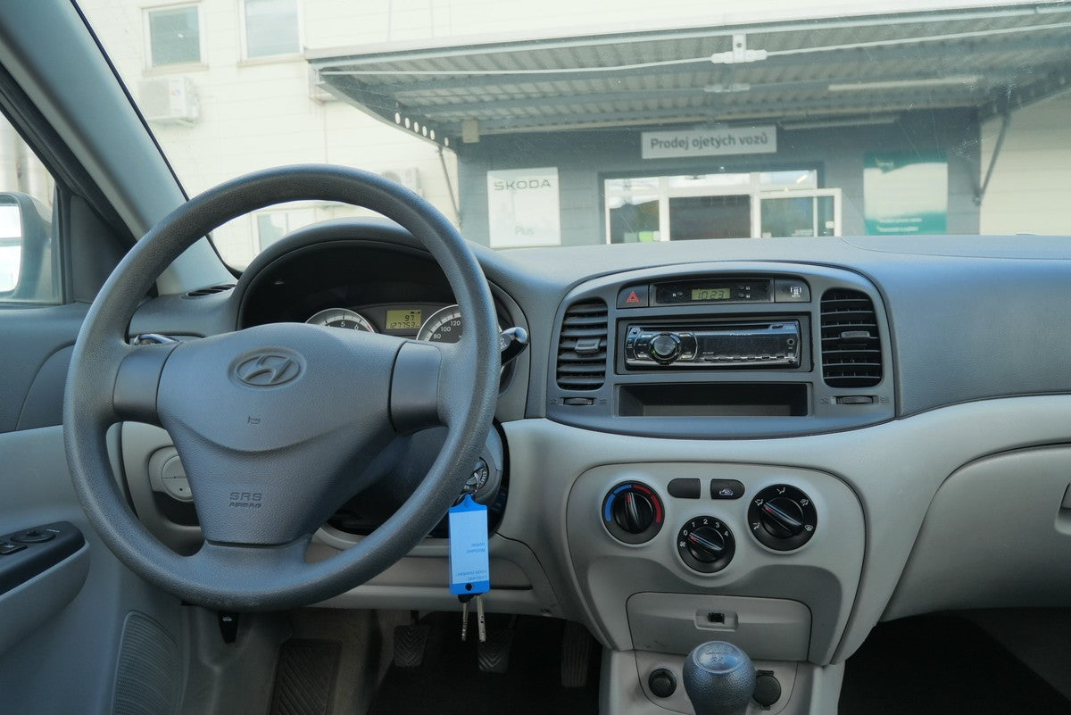 Hyundai Accent 1.4 16V 71 kW