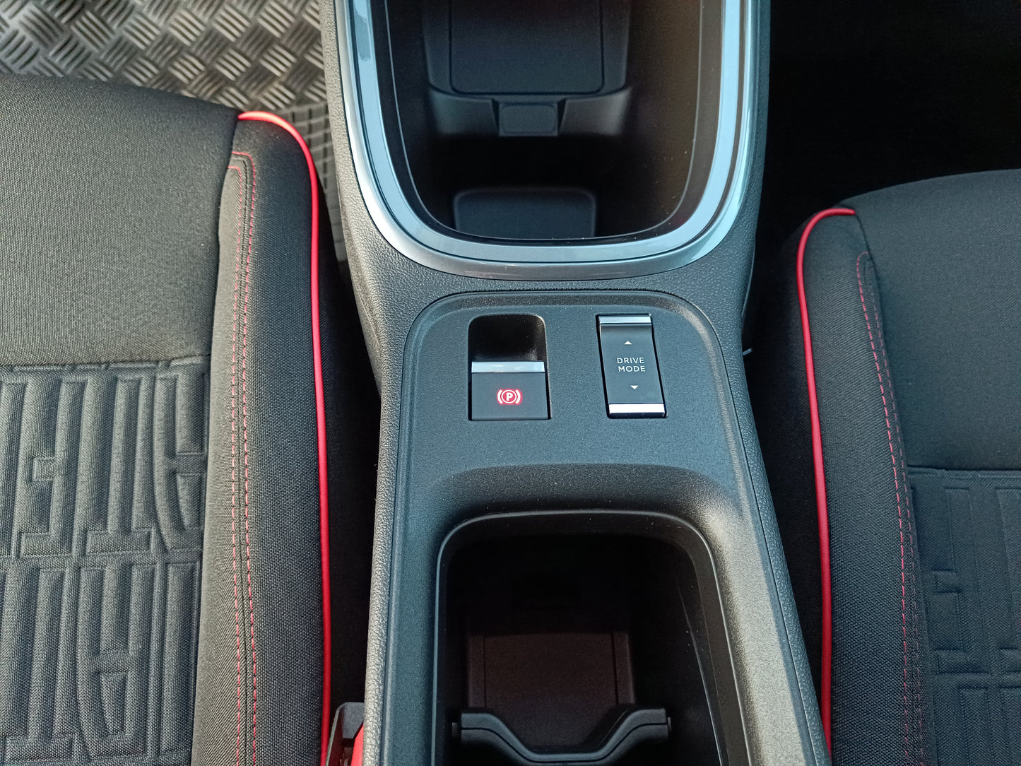 Fiat 600e 54kWh RED