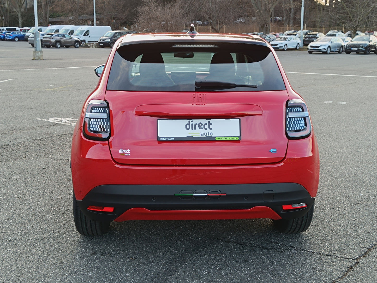 Fiat 600e (RED) BEV 54kWh dojezd ve městě až 604km