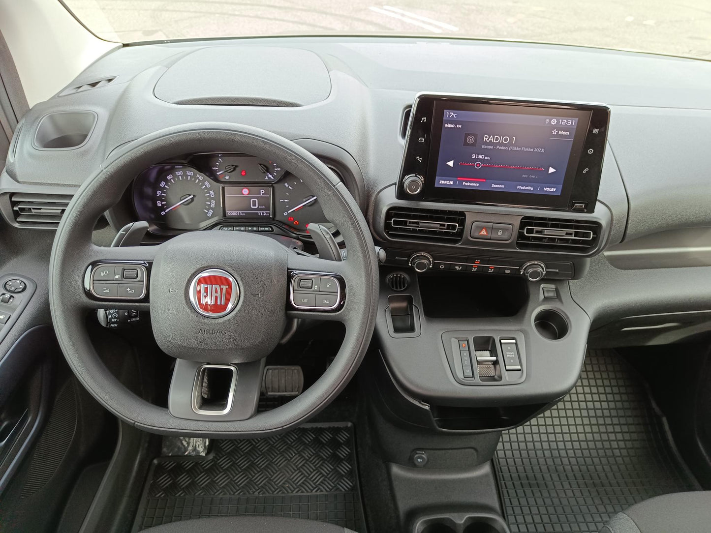 Fiat Doblo NEW Kombi 1,5 BHDI 8AT L1