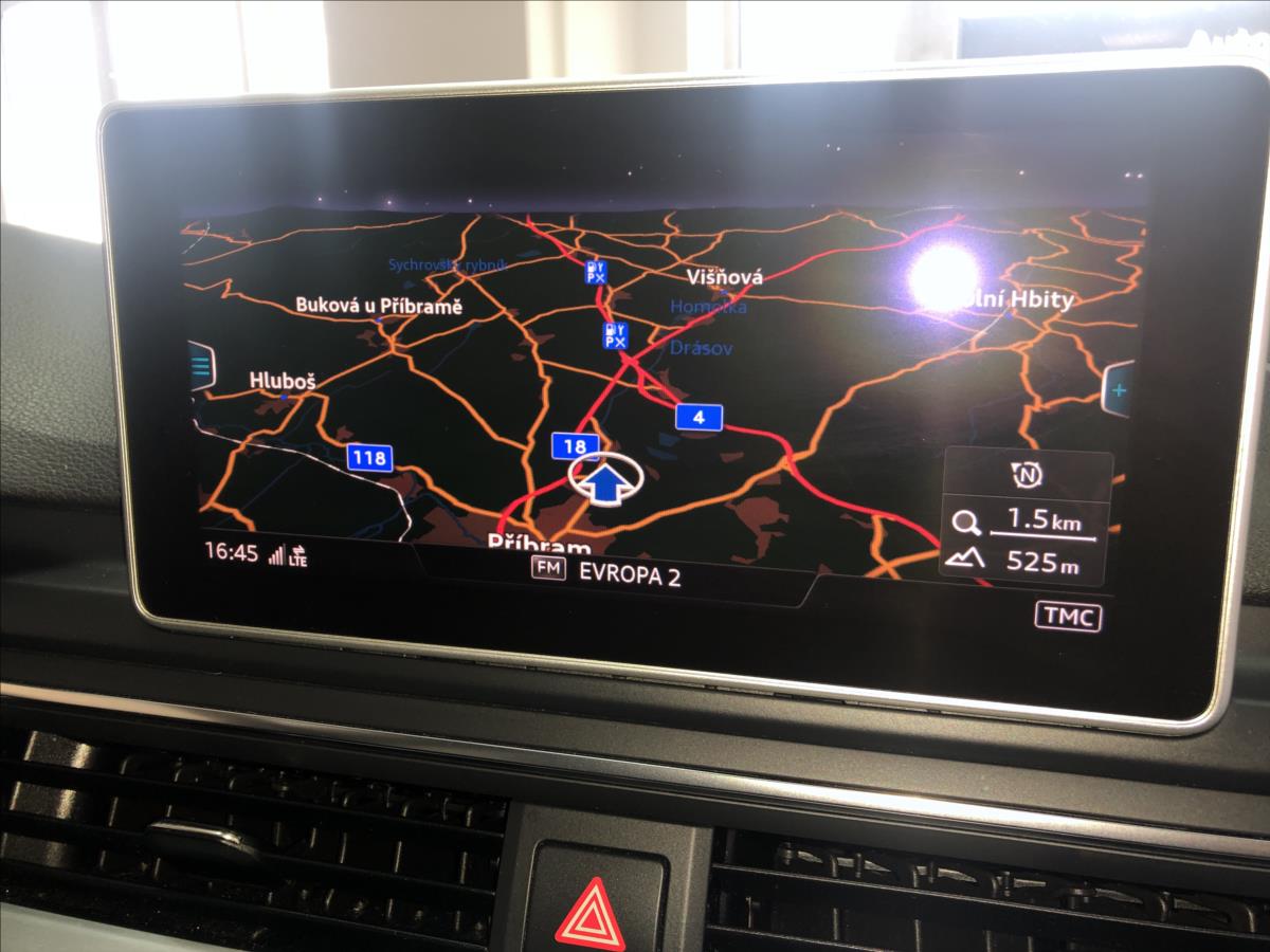 Audi A4 Avant 2,0 TDI AVANT S-LINE VIRTUAL COCPIT