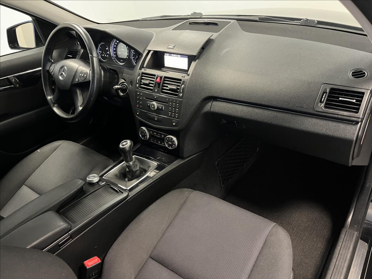 Mercedes-Benz Třídy C 200 Kompressor