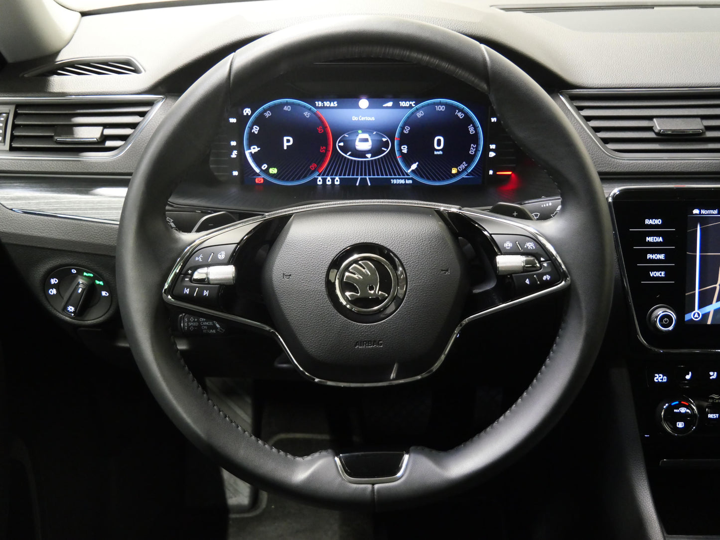Škoda Superb 2.0 TDI 110 kW Style Plus