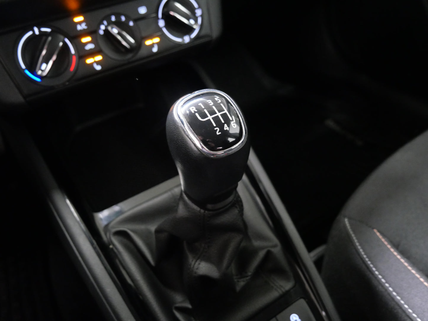 Škoda Kamiq 1.0 TSI 81 kW Ambition Plus