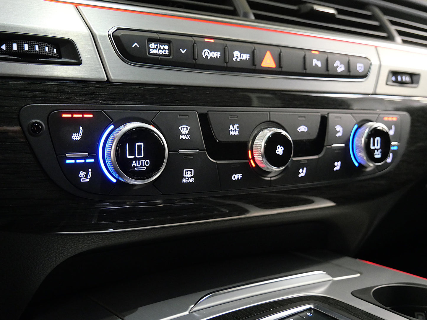 Audi SQ7 4.0 TDI V8 320 kW S-line