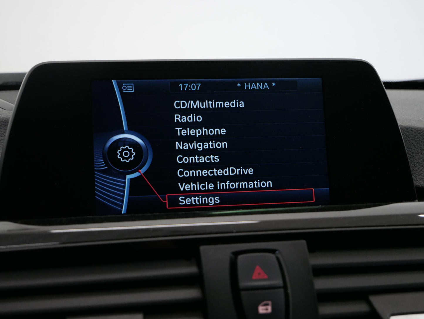 BMW Řada 3 320d xDrive 135 kW SPORT