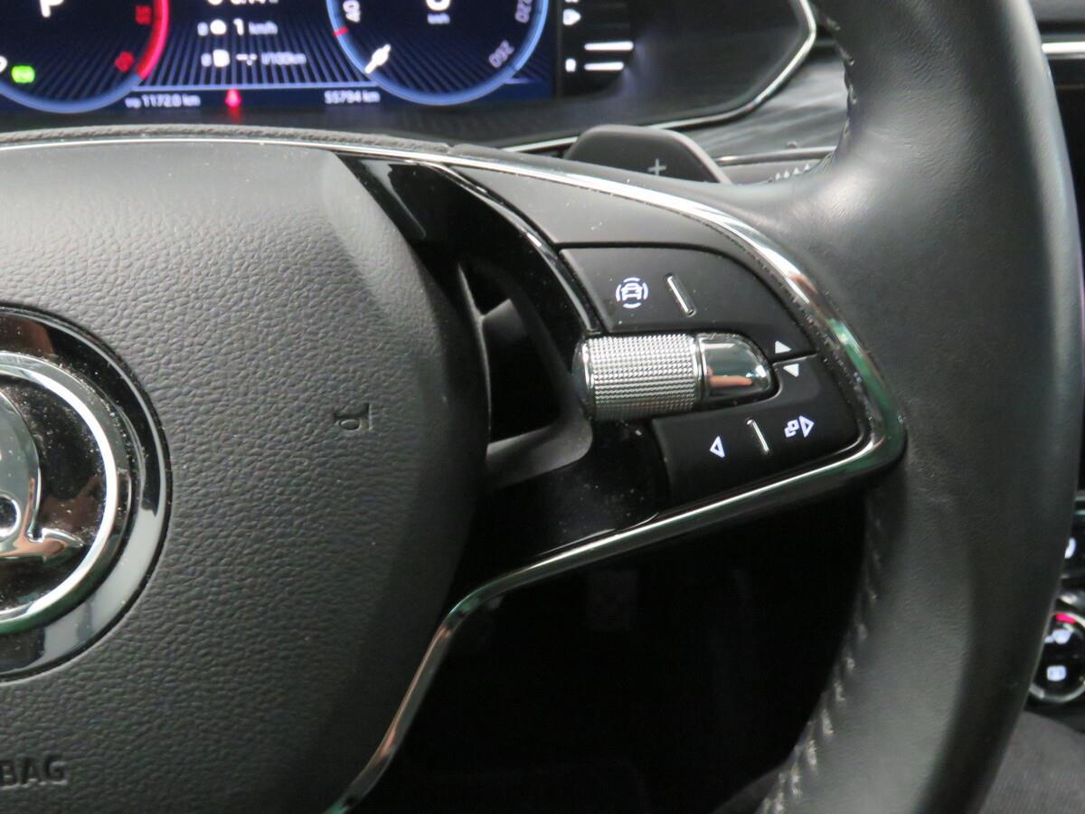 Škoda Superb 2.0 TDI 110 kW DSG Style Plus