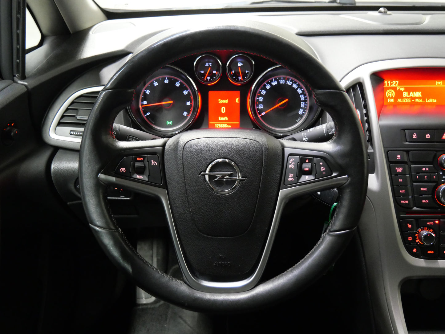 Opel Astra 1.4 T 103 kW Design Edition