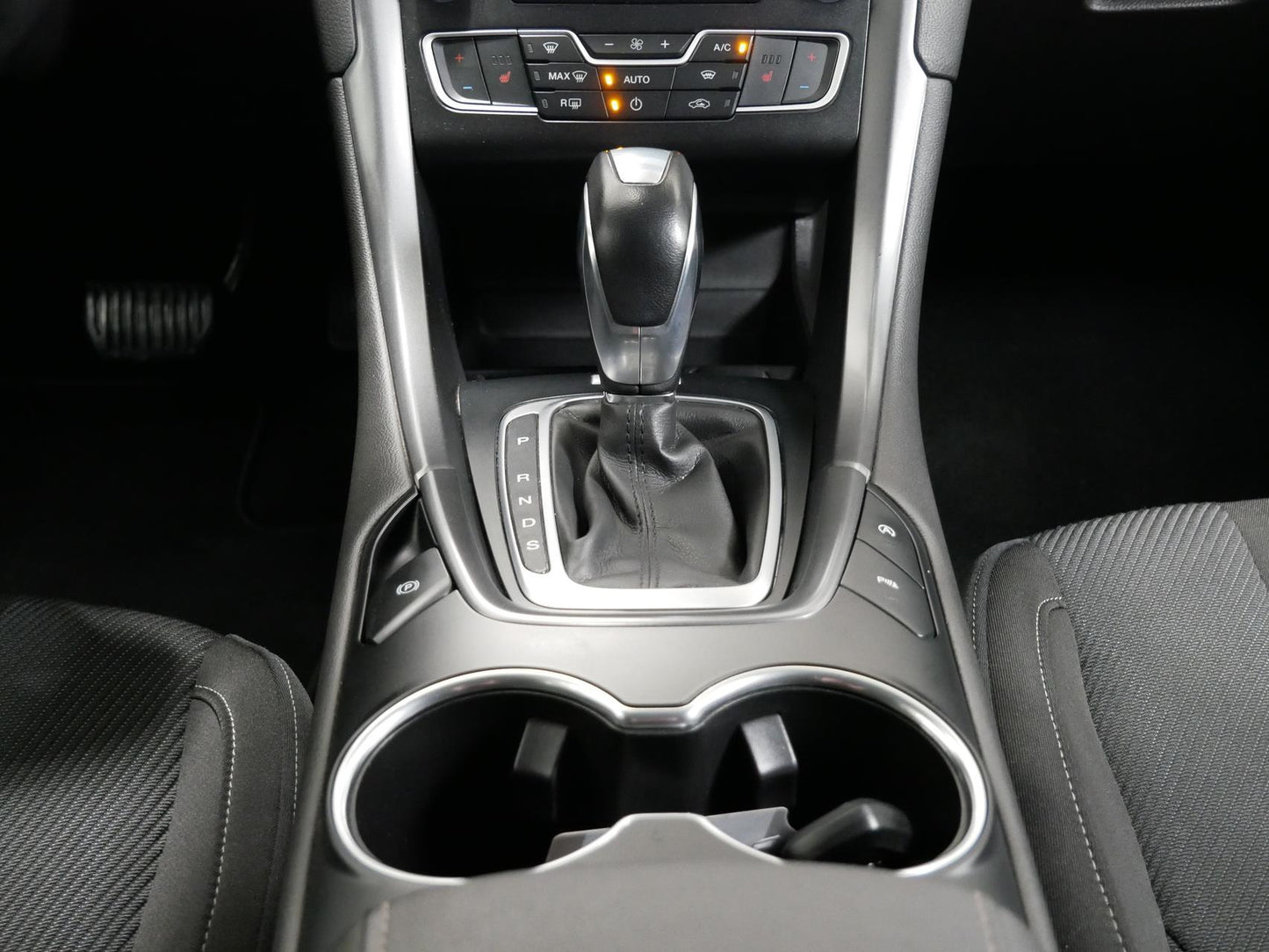 Ford Mondeo 2.0 TDCI Titanium