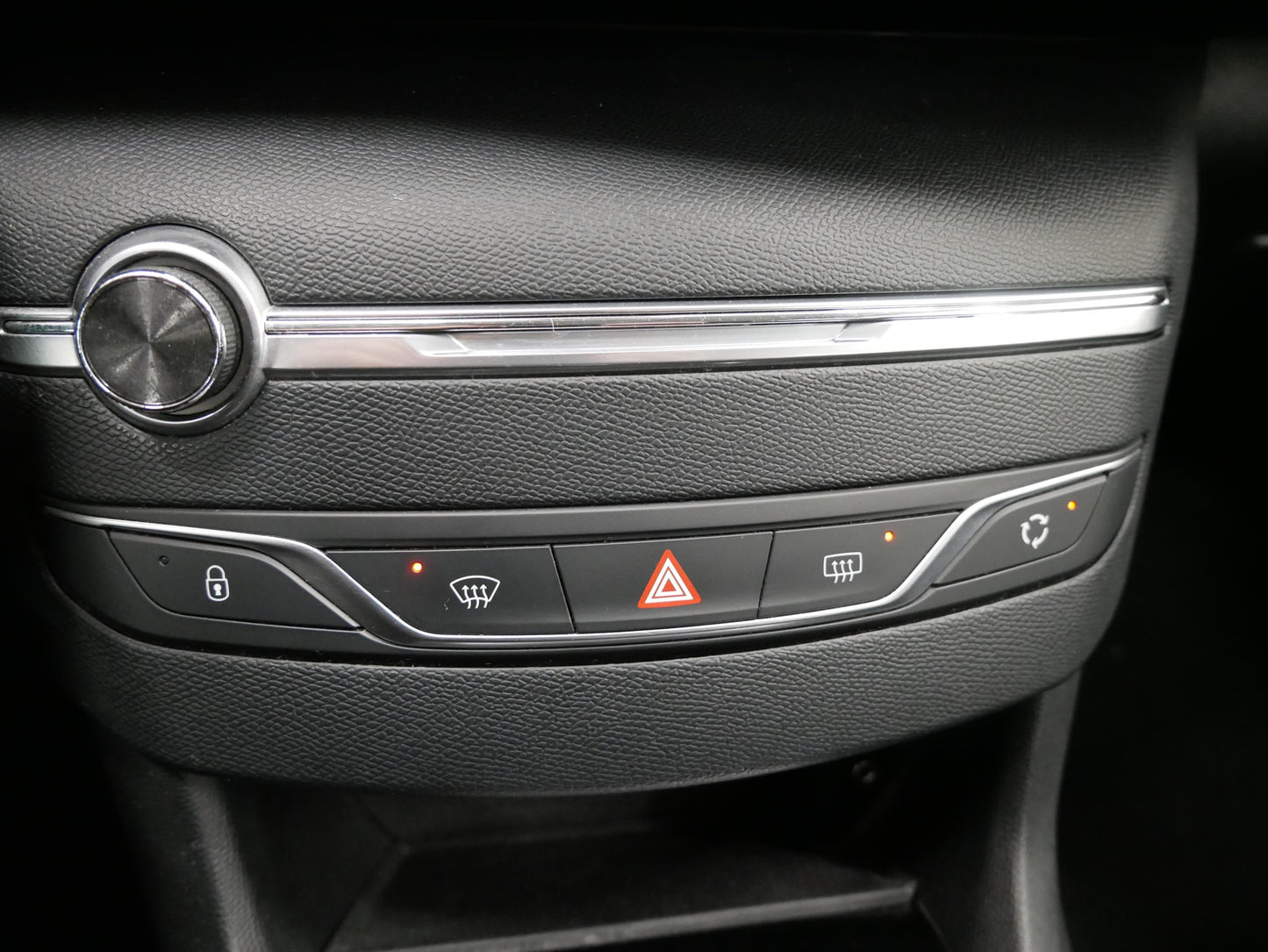 Peugeot 308 1.6 Blue-HDi 88 kW Business